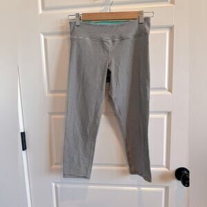 AEO American Eagle Outfitters Black/White Stripe Cropped Leggings